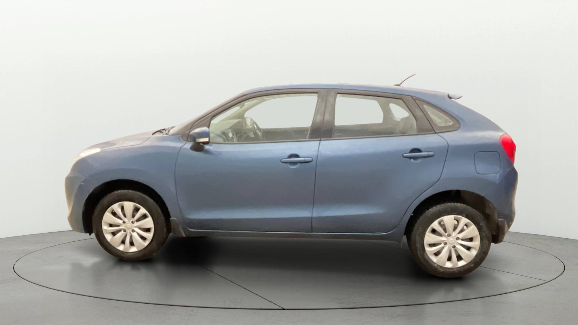 View 2017 Maruti Suzuki 1000 Base Variant Image 5 Used 2017 Maruti Suzuki 1000 Base Variant Image 5