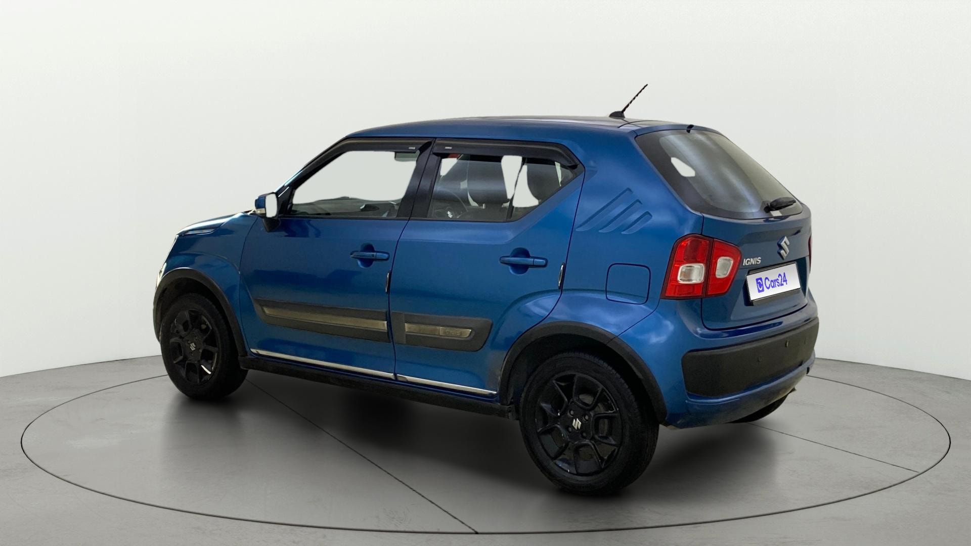 View 2017 Maruti Suzuki 1000 Base Variant Image 2 Used 2017 Maruti Suzuki 1000 Base Variant Image 2
