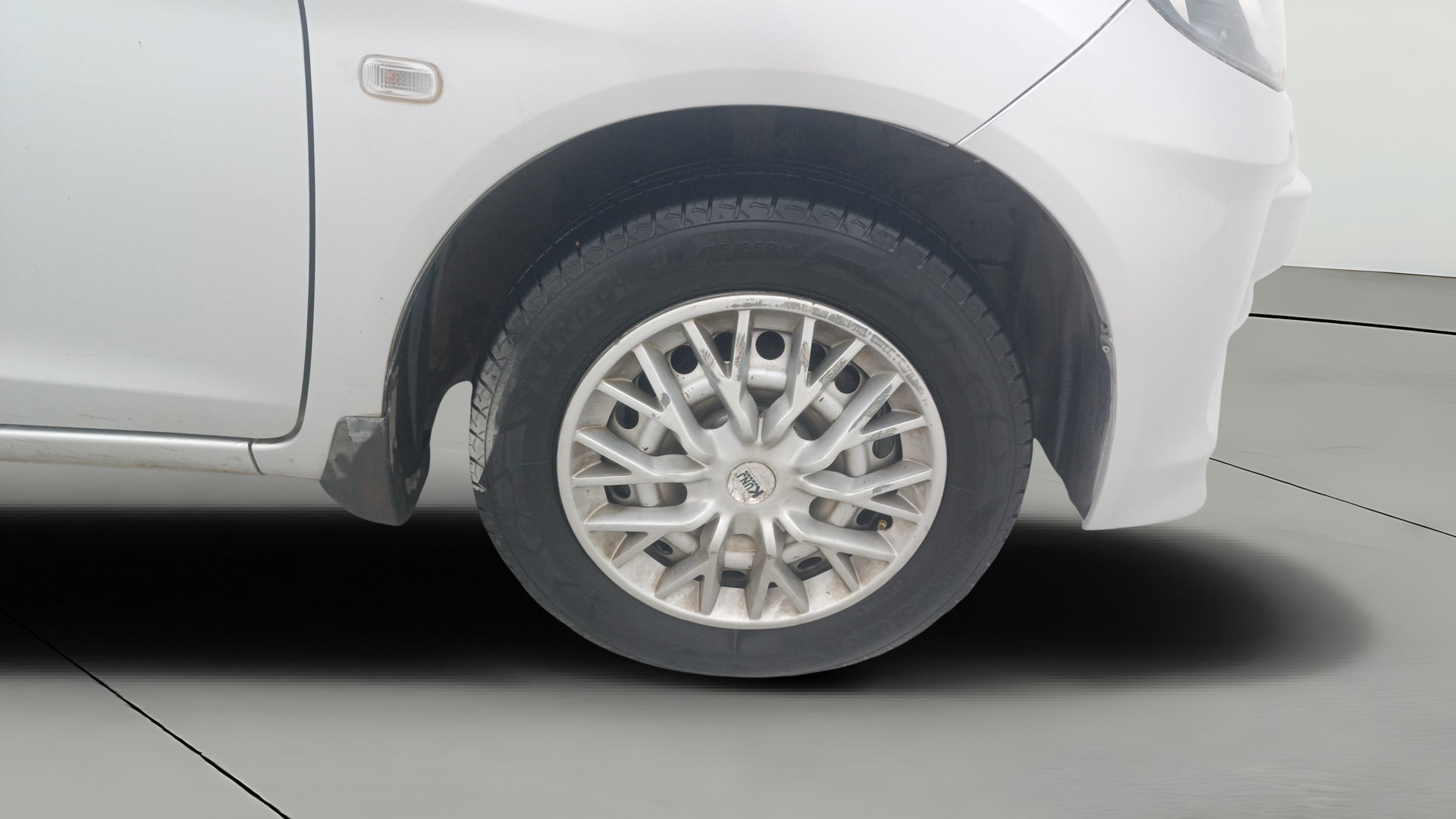 View 2014 Honda Amaze E MT Petrol BS IV Image 40 Used 2014 Honda Amaze E MT Petrol BS IV Image 40