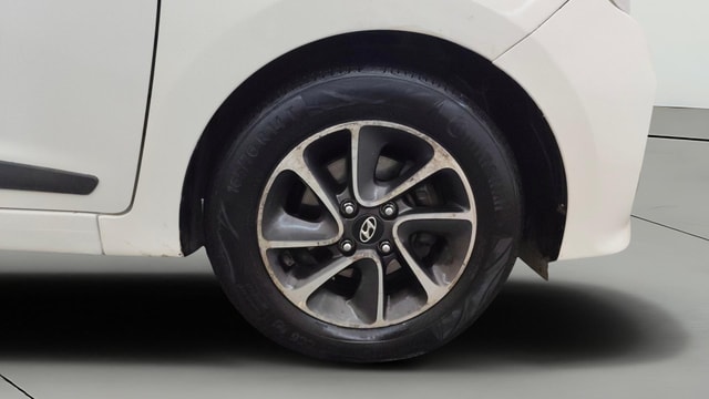 View Hyundai Grand i10 Image 40 Used Hyundai Grand i10 Image 40