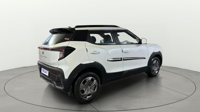 View Mahindra XUV 3XO Image 44 Used Mahindra XUV 3XO Image 44
