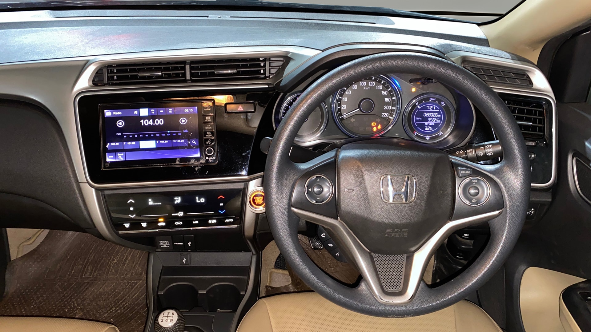 View 2019 Honda City ZX MT Diesel Anniversary Edition Image 21 Used 2019 Honda City ZX MT Diesel Anniversary Edition Image 21