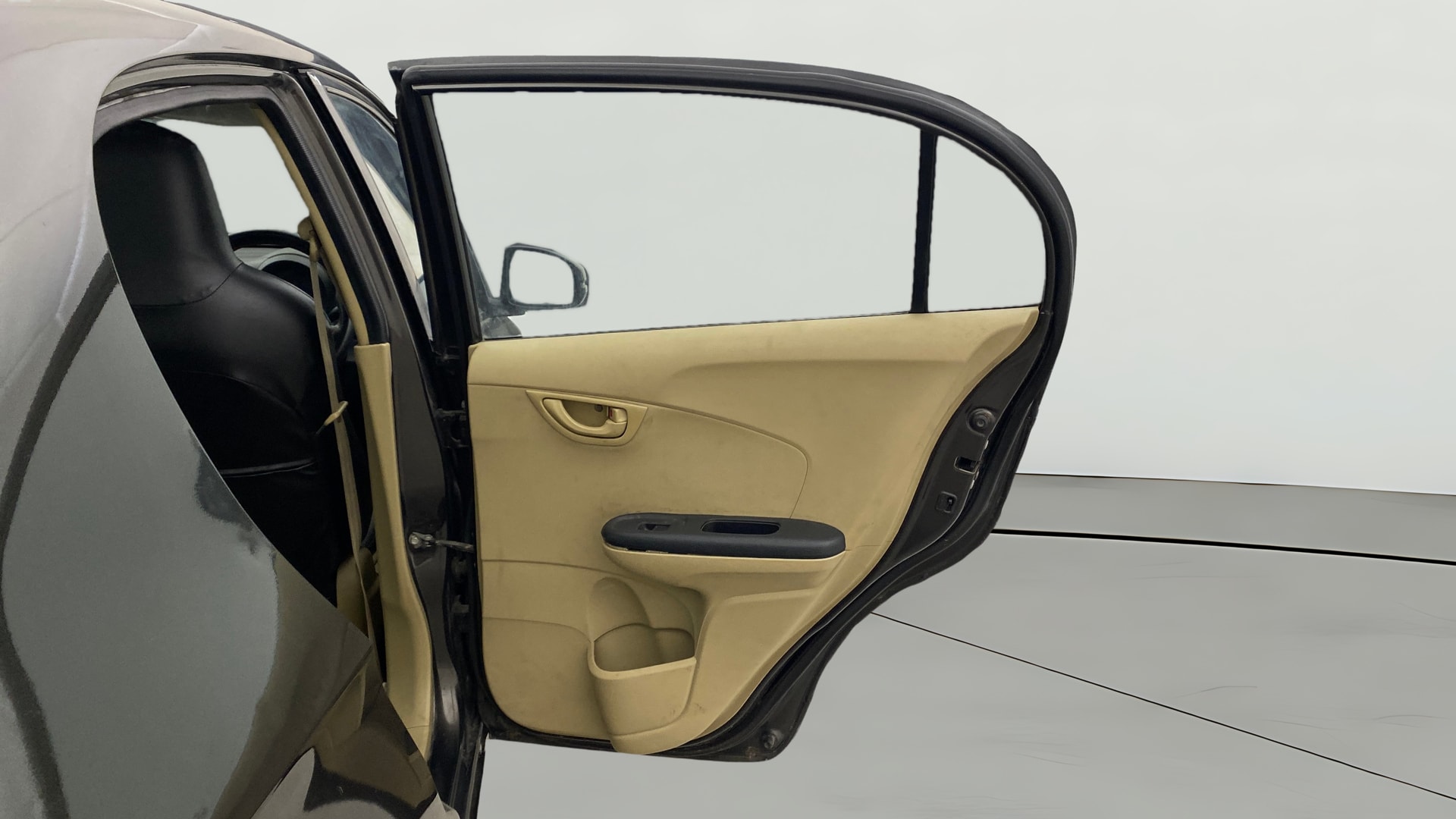 View 2015 Honda Amaze E MT Petrol BS IV Image 7 Used 2015 Honda Amaze E MT Petrol BS IV Image 7