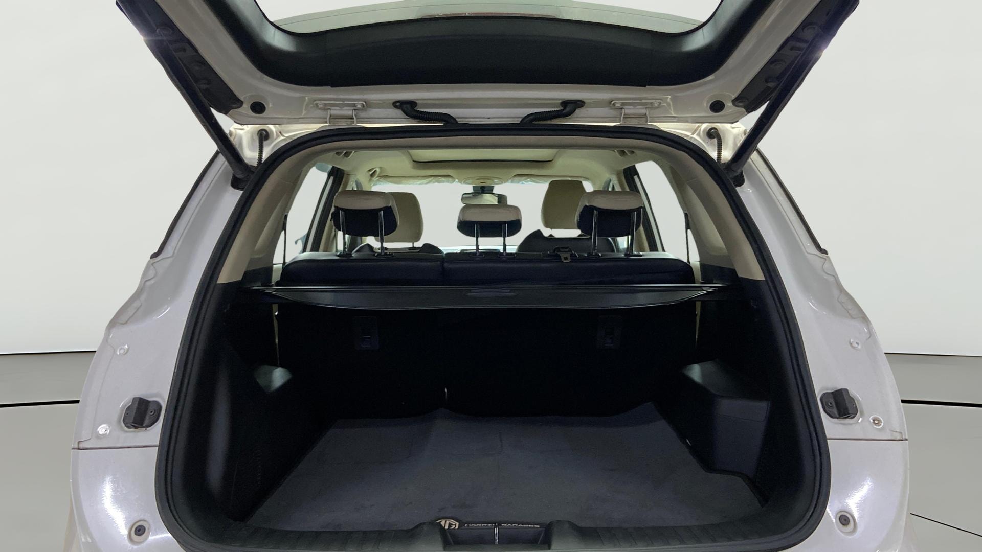 View 2021 MG Hector Sharp CVT Petrol Image 42 Used 2021 MG Hector Sharp CVT Petrol Image 42
