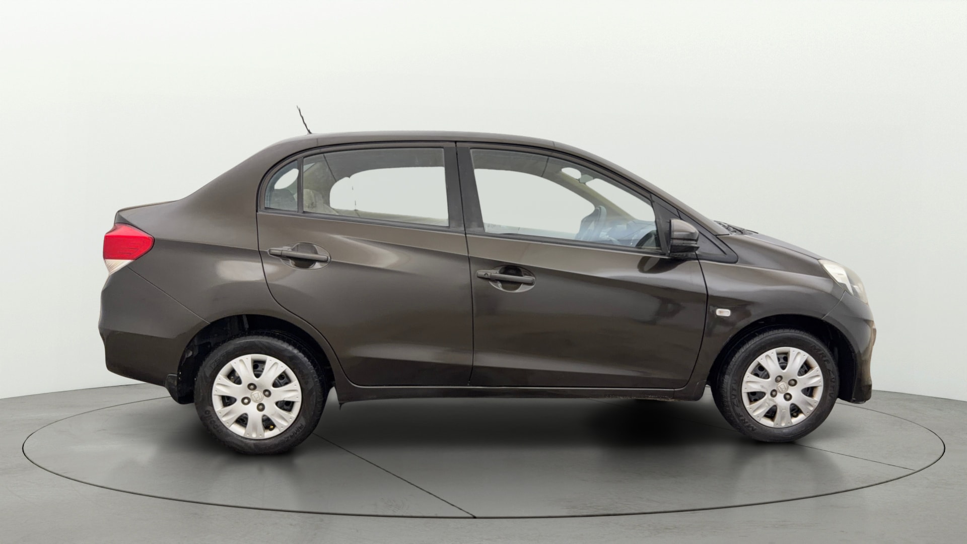 View 2015 Honda Amaze E MT Petrol BS IV Image 8 Used 2015 Honda Amaze E MT Petrol BS IV Image 8