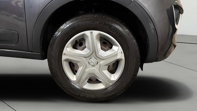 View Tata Nexon Image 39 Used Tata Nexon Image 39