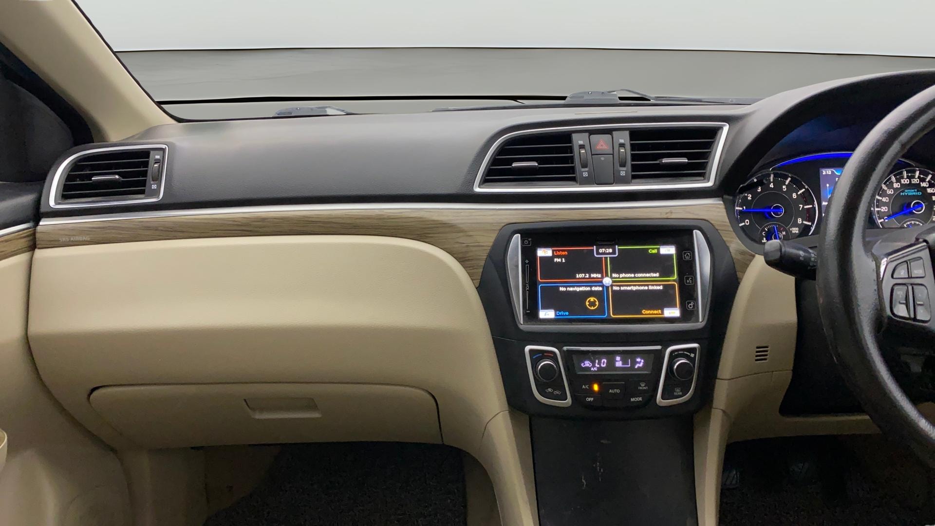 View 2018 Maruti Suzuki 1000 Base Variant Image 31 Used 2018 Maruti Suzuki 1000 Base Variant Image 31