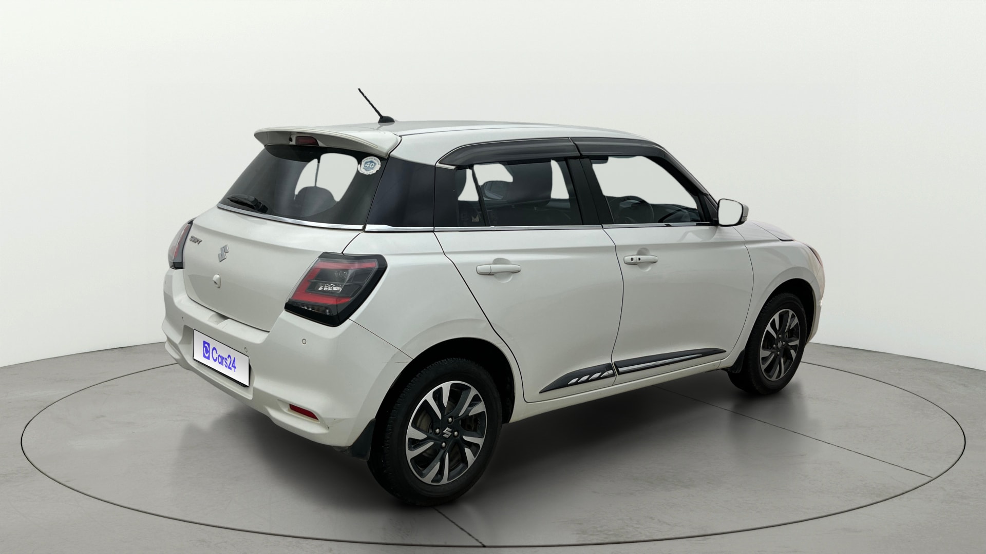 View 2024 Maruti Suzuki 1000 Base Variant Image 44 Used 2024 Maruti Suzuki 1000 Base Variant Image 44