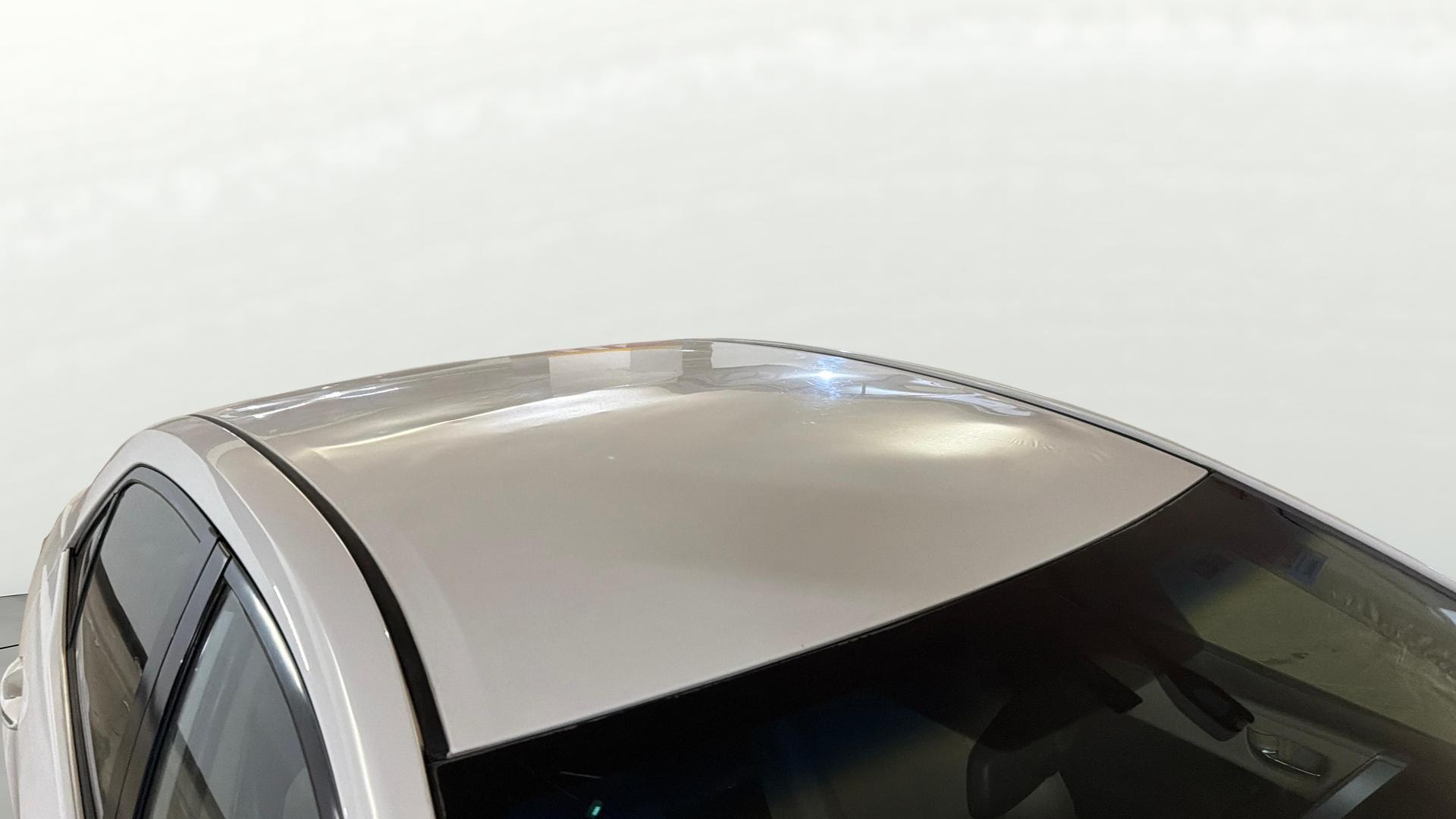 View 2016 Toyota Corolla Altis 1.8 VL AT Image 7 Used 2016 Toyota Corolla Altis 1.8 VL AT Image 7