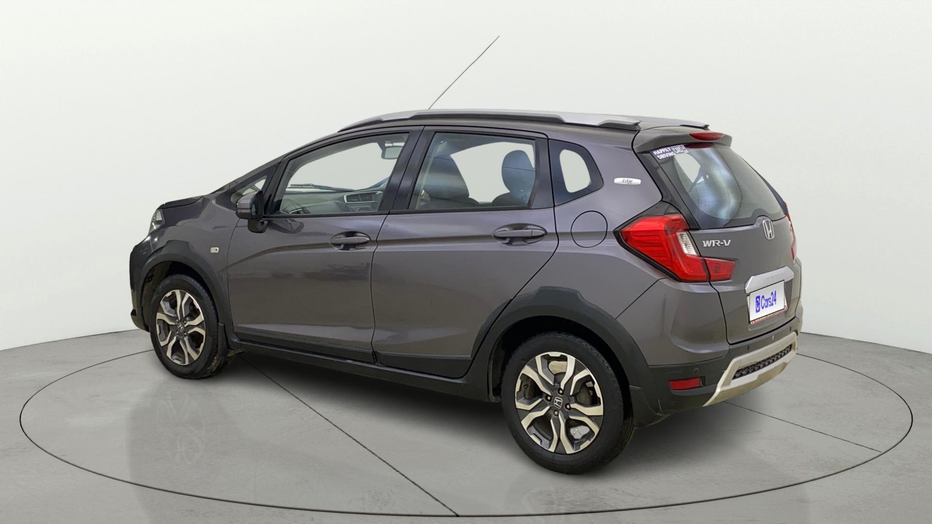 View 2018 Honda WR-V S MT Diesel Edge Edition Image 2 Used 2018 Honda WR-V S MT Diesel Edge Edition Image 2