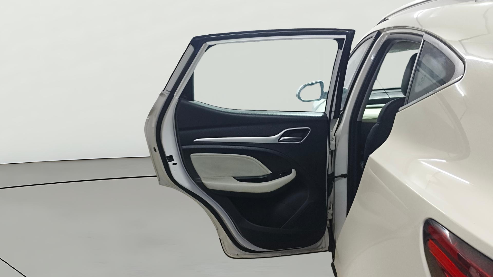 View 2023 MG Astor Sharp 1.5 CVT Image 22 Used 2023 MG Astor Sharp 1.5 CVT Image 22