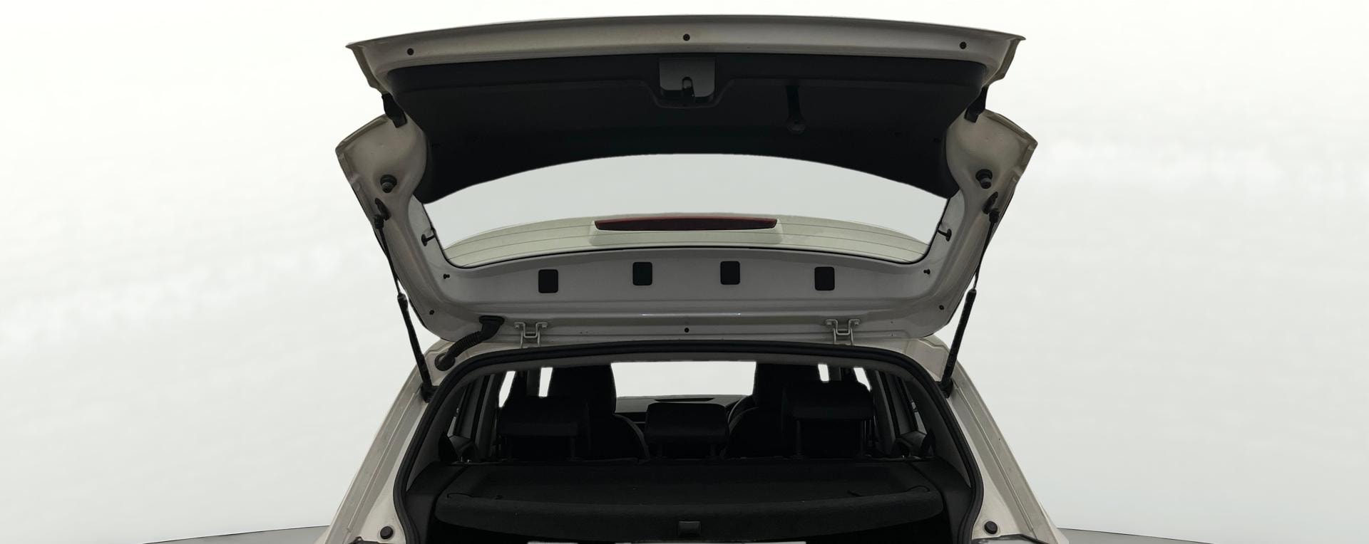 View 2021 Skoda Kushaq Style 1.0 TSI MT Image 32 Used 2021 Skoda Kushaq Style 1.0 TSI MT Image 32