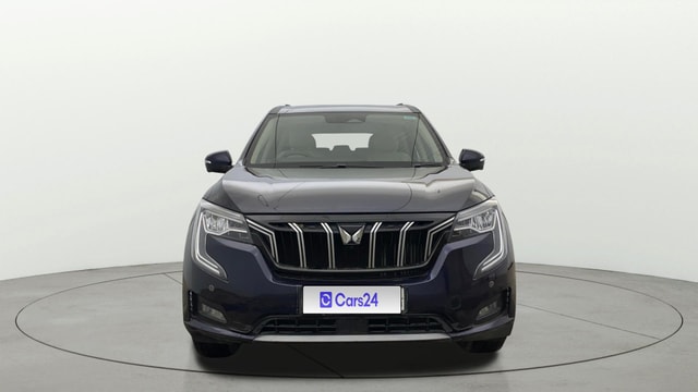 View Mahindra XUV700 Image 1 Used Mahindra XUV700 Image 1
