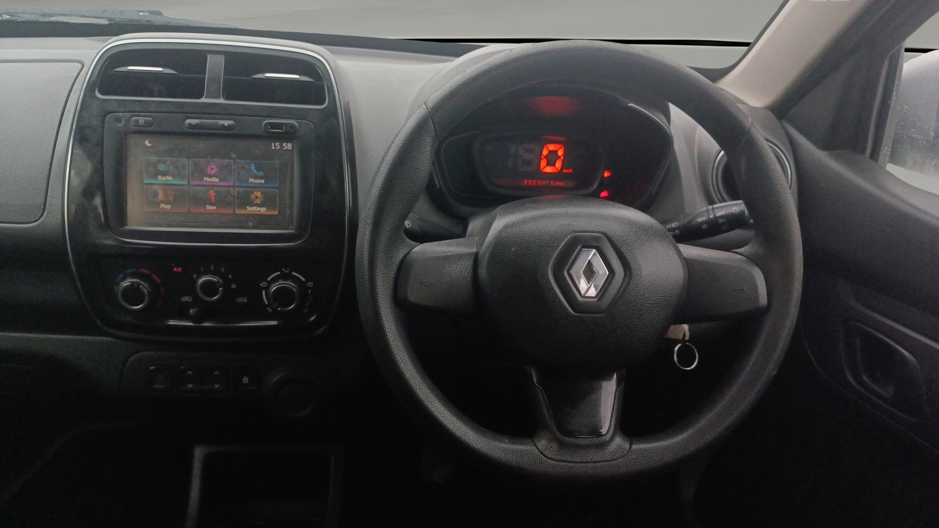 View 2017 Renault Kwid RXT 1.0 Image 12 Used 2017 Renault Kwid RXT 1.0 Image 12