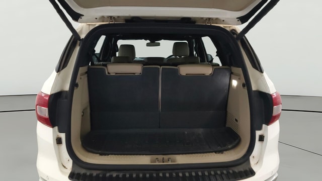 View Ford Endeavour Image 40 Used Ford Endeavour Image 40