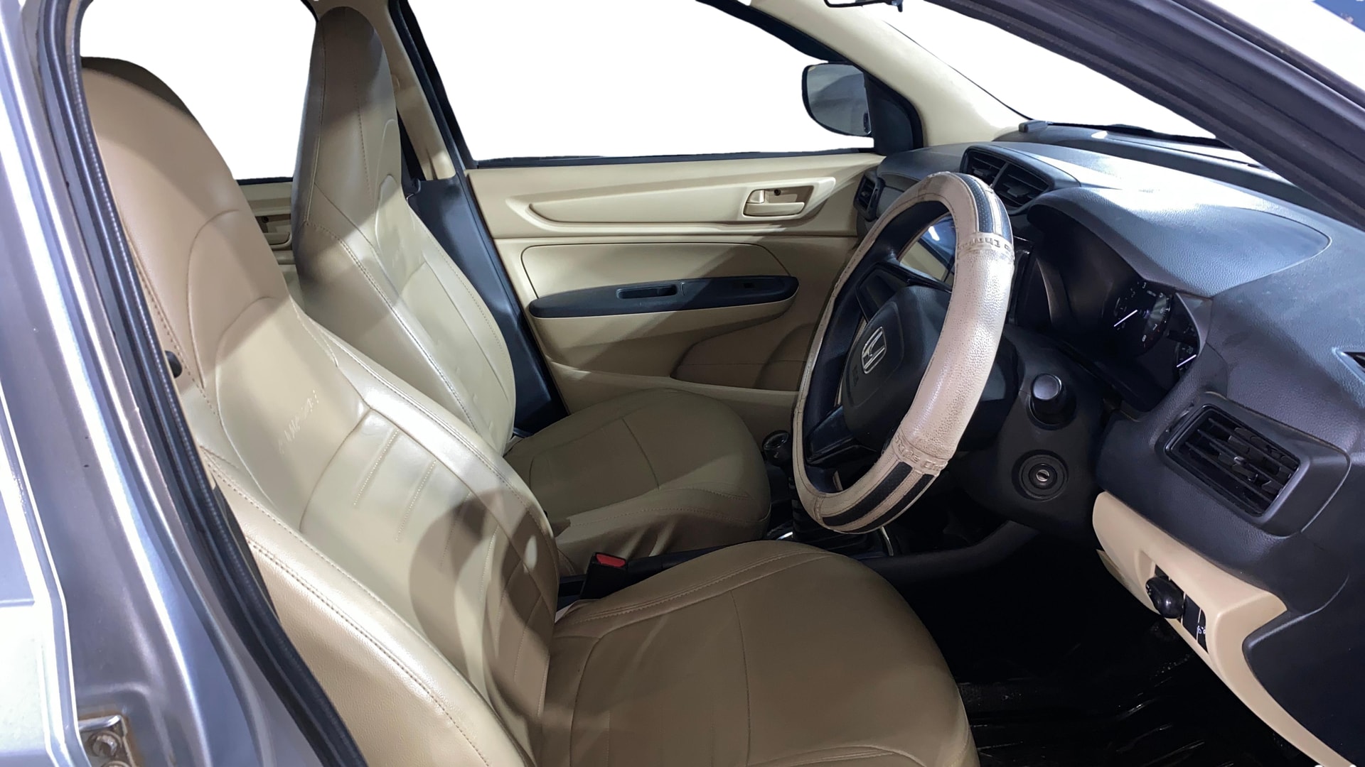 View 2020 Honda Amaze E MT Petrol BS IV Image 26 Used 2020 Honda Amaze E MT Petrol BS IV Image 26