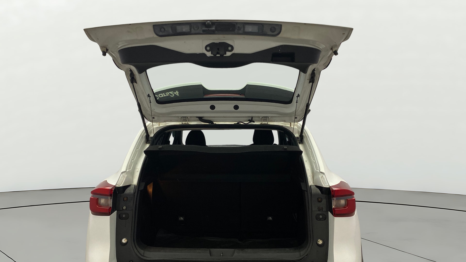 Used 2022 Nissan Magnite Used 2022 Nissan Magnite