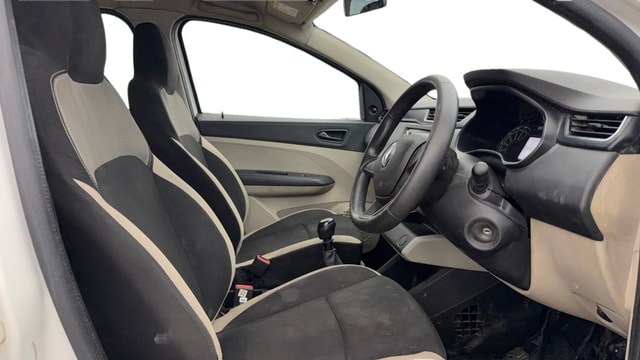 View Renault Triber Image 17 Used Renault Triber Image 17