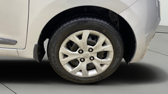 View Hyundai Grand i10 Image 39 Used Hyundai Grand i10 Image 39