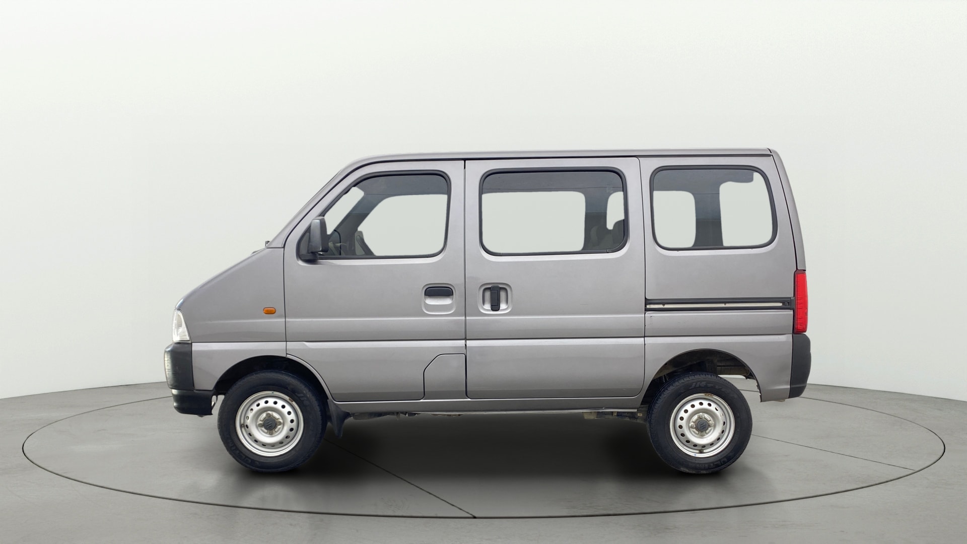 View 2023 Maruti Suzuki 1000 Base Variant Image 5 Used 2023 Maruti Suzuki 1000 Base Variant Image 5