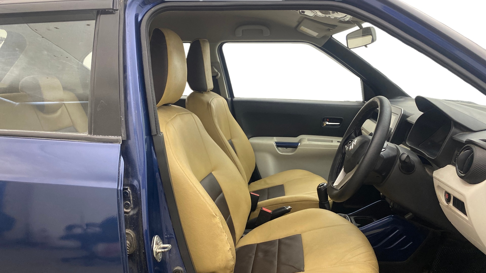 View 2021 Maruti Suzuki 1000 Base Variant Image 27 Used 2021 Maruti Suzuki 1000 Base Variant Image 27