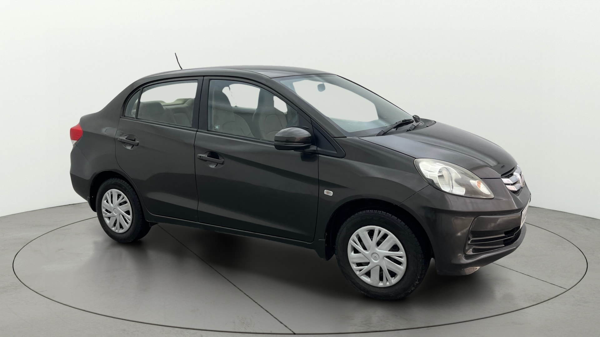 View 2015 Honda Amaze E MT Petrol BS IV Image 21 Used 2015 Honda Amaze E MT Petrol BS IV Image 21