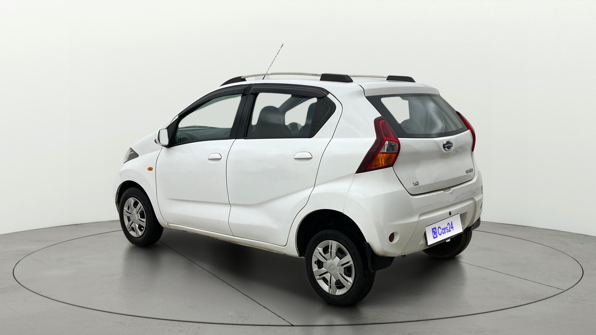 View 2018 Datsun Redi GO T(O)-0.8L BS IV Image 2 Used 2018 Datsun Redi GO T(O)-0.8L BS IV Image 2