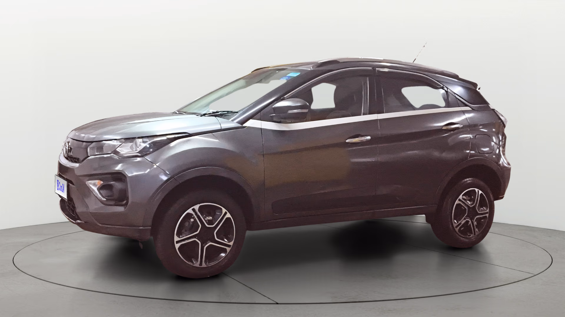 View 2023 Tata Nexon Revotron XE Image 38 Used 2023 Tata Nexon Revotron XE Image 38
