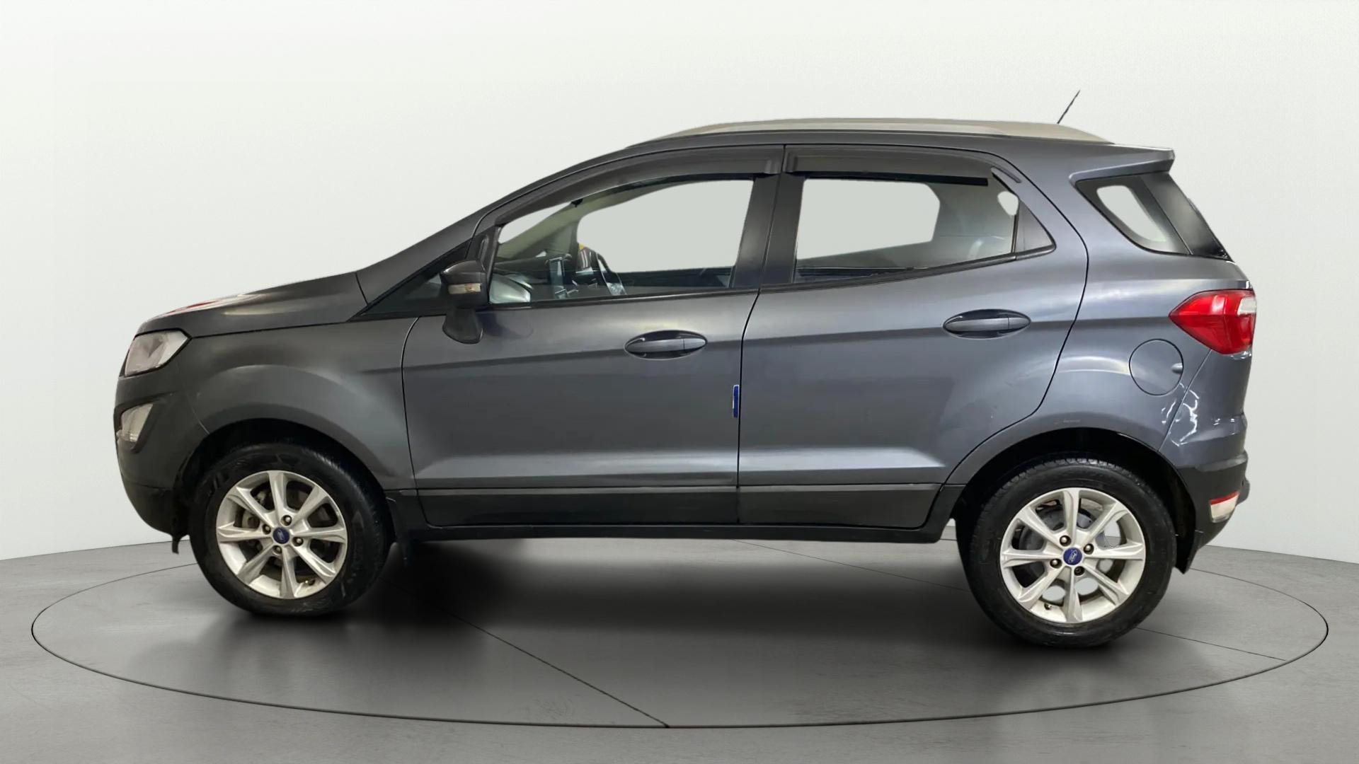 View 2018 Ford EcoSport 1.5 TDCi Diesel Ambiente BS IV Image 5 Used 2018 Ford EcoSport 1.5 TDCi Diesel Ambiente BS IV Image 5