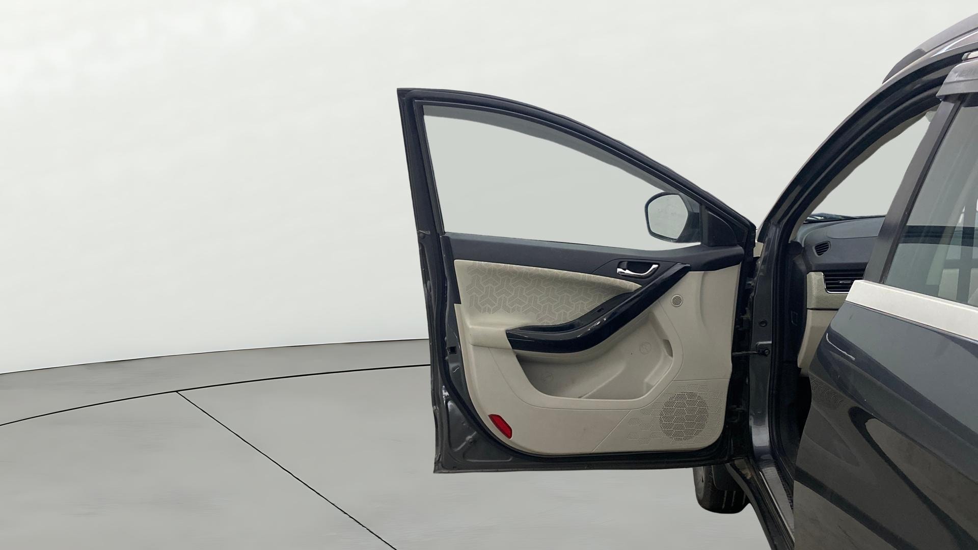View 2023 Tata Nexon Revotron XE Image 39 Used 2023 Tata Nexon Revotron XE Image 39
