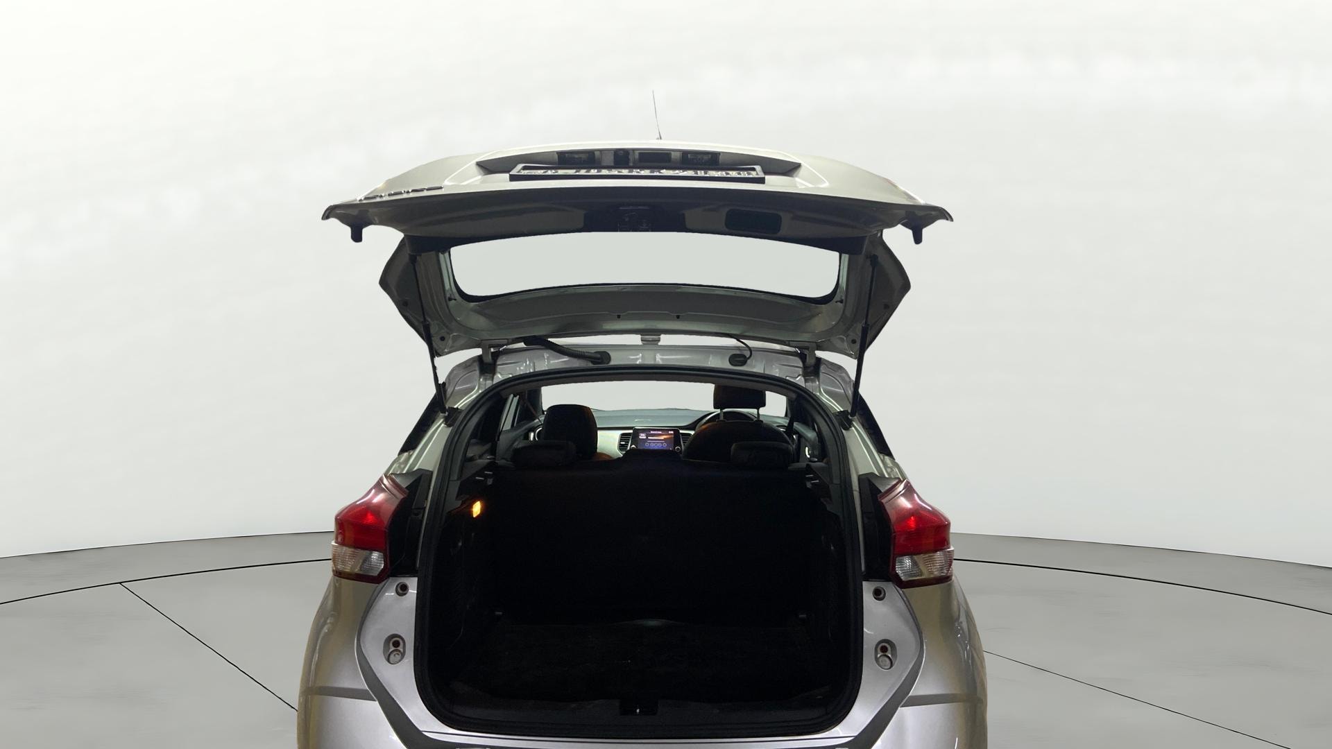 View 2020 Nissan Kicks XV Petrol BS IV Image 16 Used 2020 Nissan Kicks XV Petrol BS IV Image 16