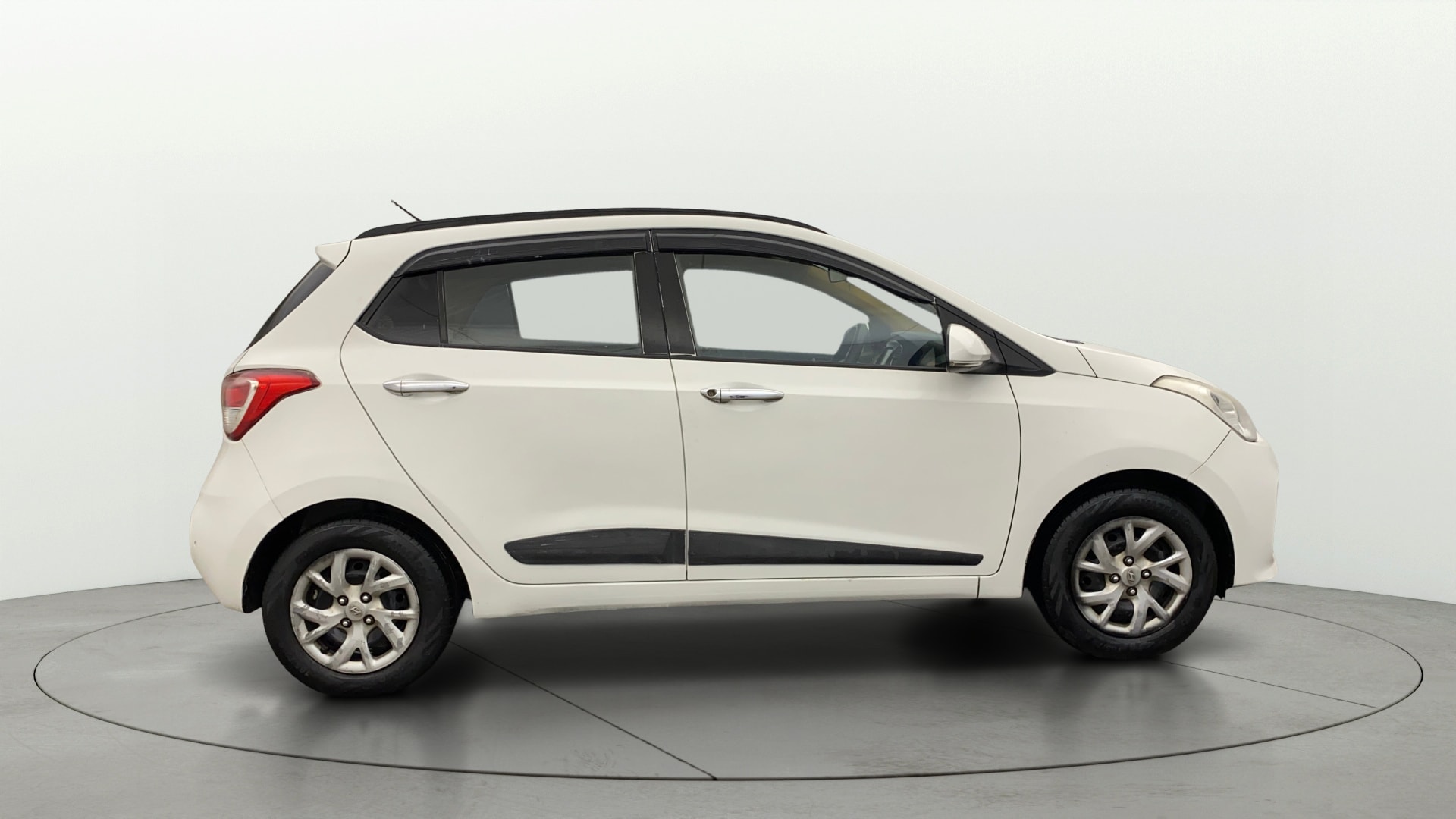 Used 2017 Hyundai Grand i10 Used 2017 Hyundai Grand i10