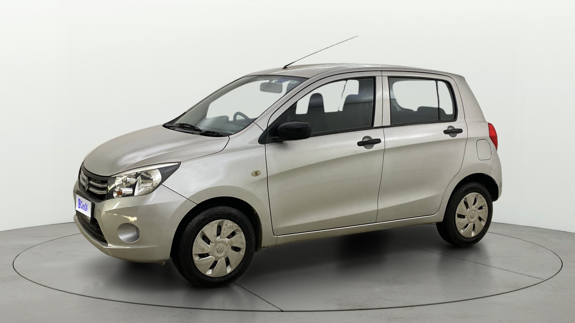 View 2015 Maruti Suzuki 1000 Base Variant Image 35 Used 2015 Maruti Suzuki 1000 Base Variant Image 35