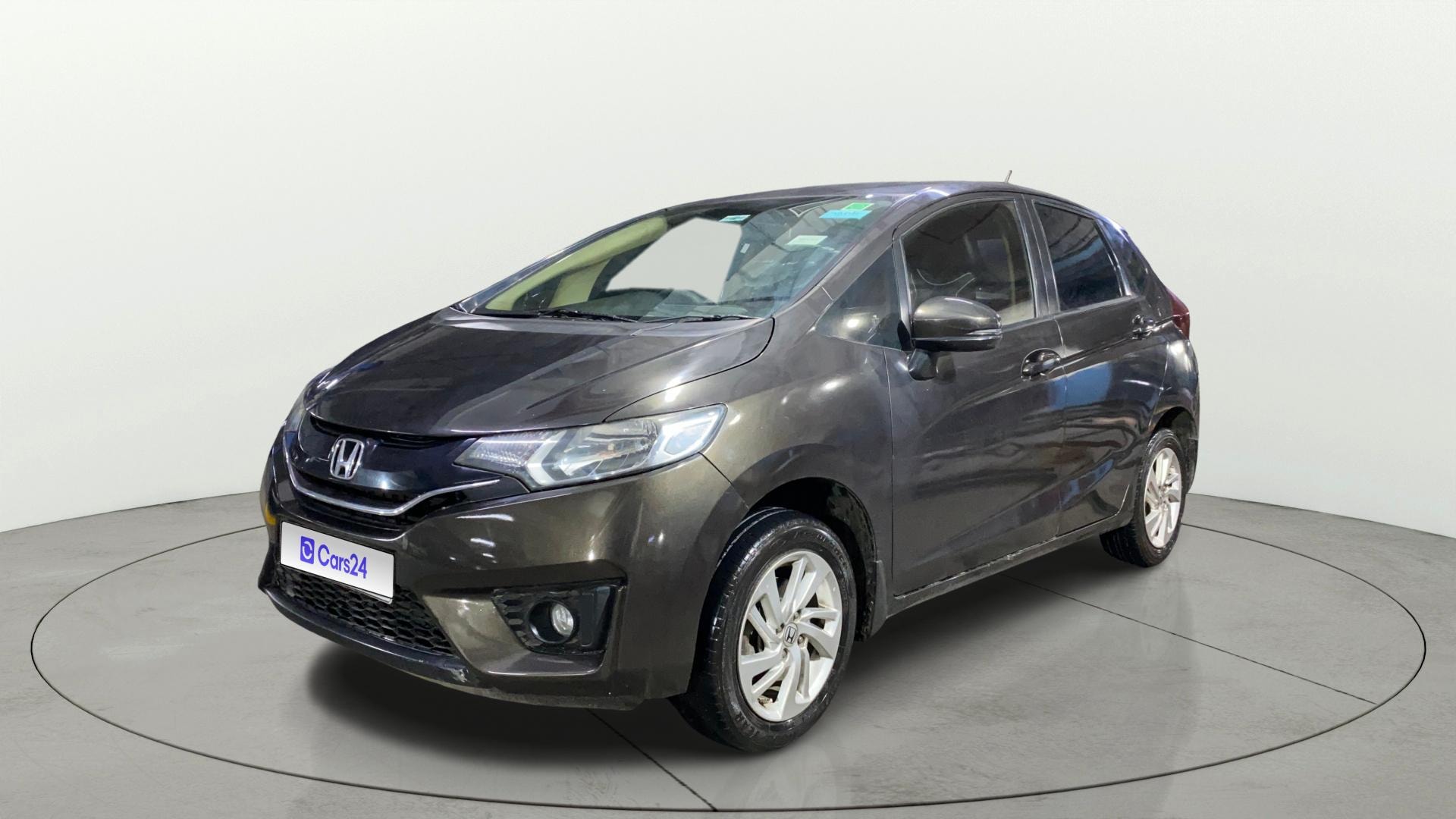 View 2018 Honda Jazz E MT Diesel Image 35 Used 2018 Honda Jazz E MT Diesel Image 35