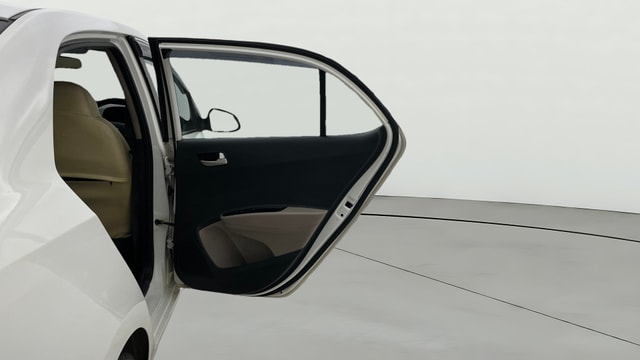 View Hyundai Xcent Image 7 Used Hyundai Xcent Image 7