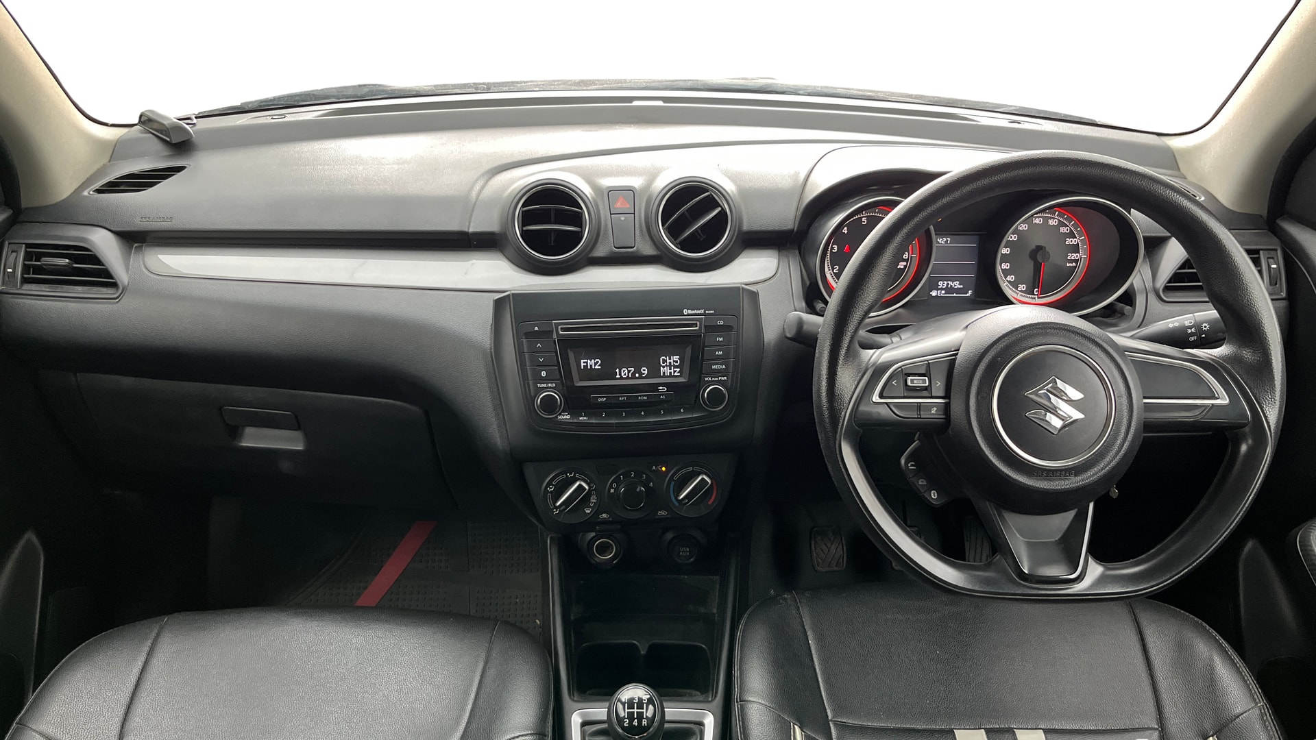 View 2018 Maruti Suzuki 1000 Base Variant Image 15 Used 2018 Maruti Suzuki 1000 Base Variant Image 15