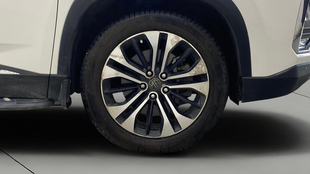 View MG Hector Image 43 Used MG Hector Image 43