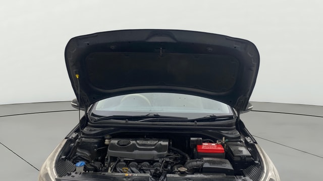 View Hyundai Verna Image 33 Used Hyundai Verna Image 33