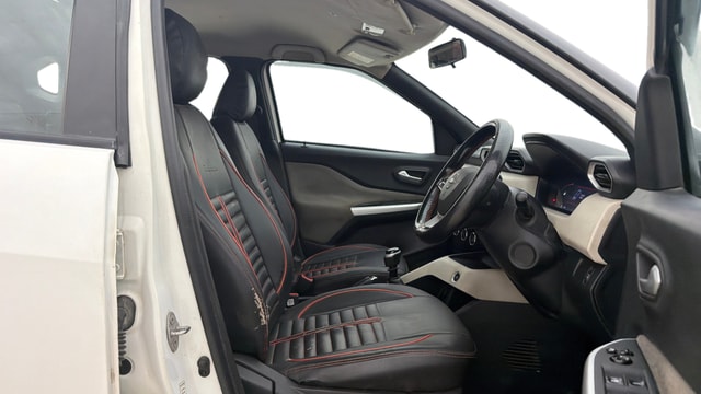 View Nissan Magnite Image 17 Used Nissan Magnite Image 17