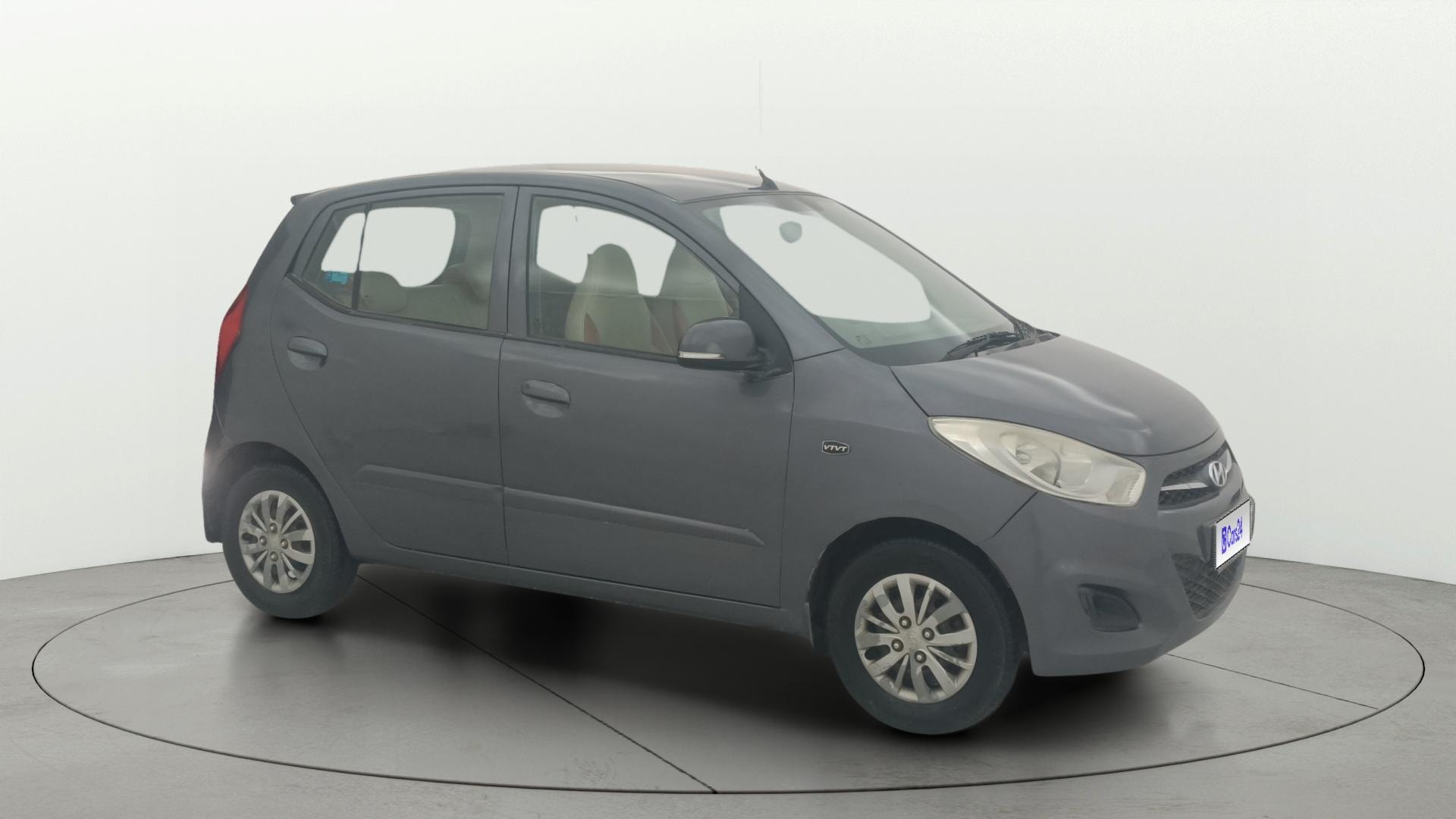 View 2013 Hyundai i10 1.2 Sportz MT Image 35 Used 2013 Hyundai i10 1.2 Sportz MT Image 35