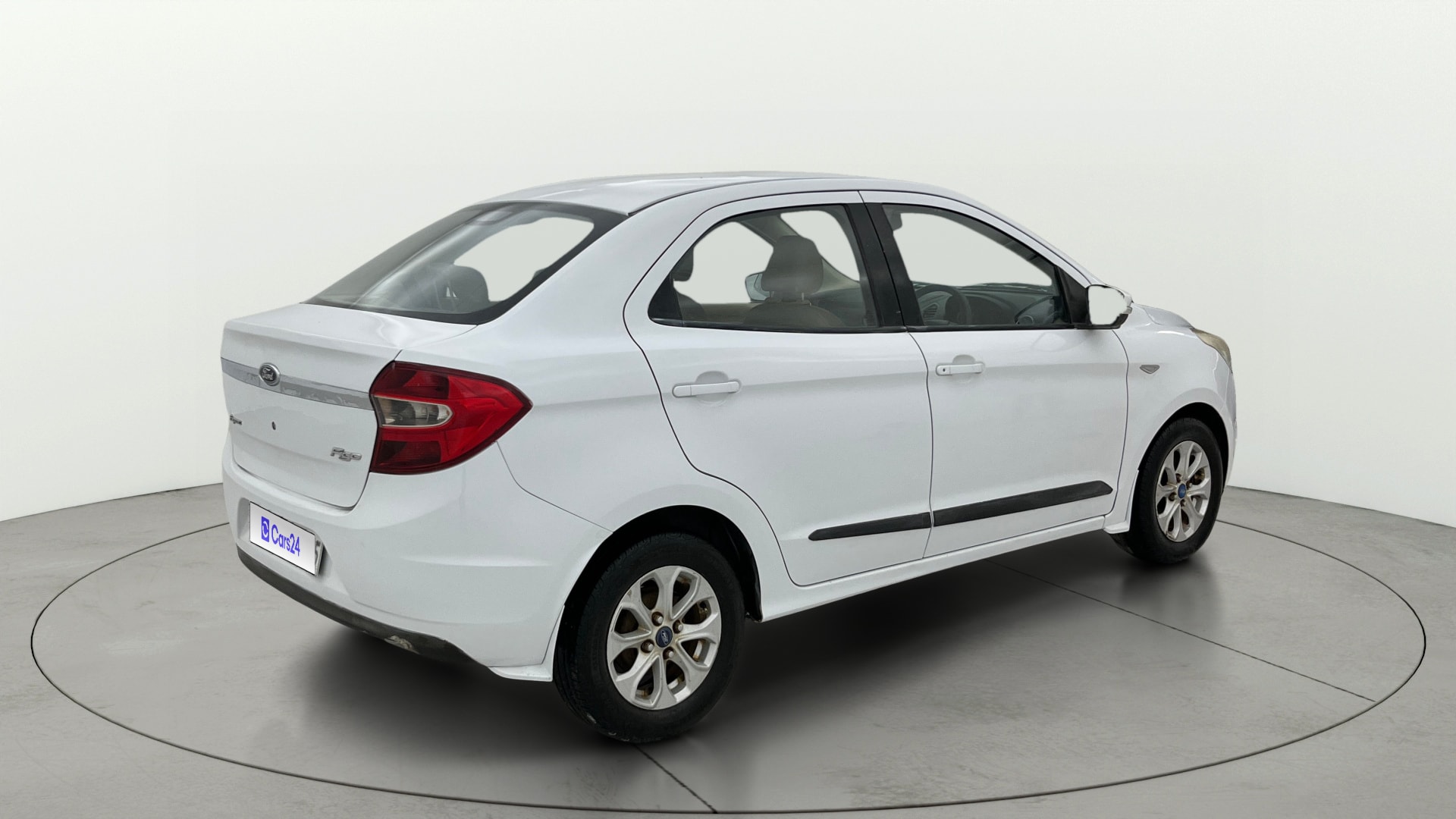 View 2015 Ford Figo Aspire 1.2P Ambiente MT BS IV Image 41 Used 2015 Ford Figo Aspire 1.2P Ambiente MT BS IV Image 41