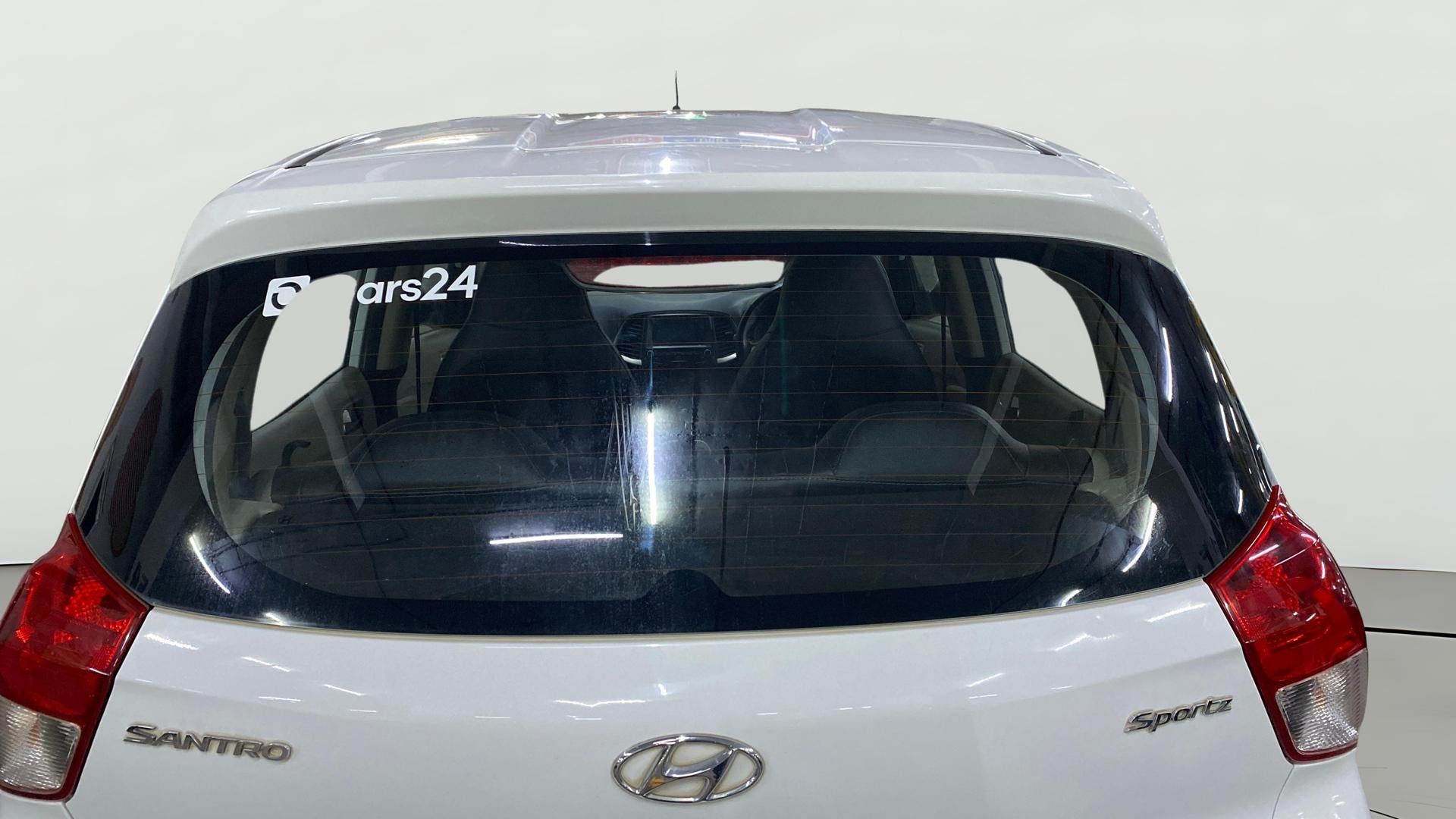 View 2019 Hyundai New Santro D-Lite Petrol Image 3 Used 2019 Hyundai New Santro D-Lite Petrol Image 3