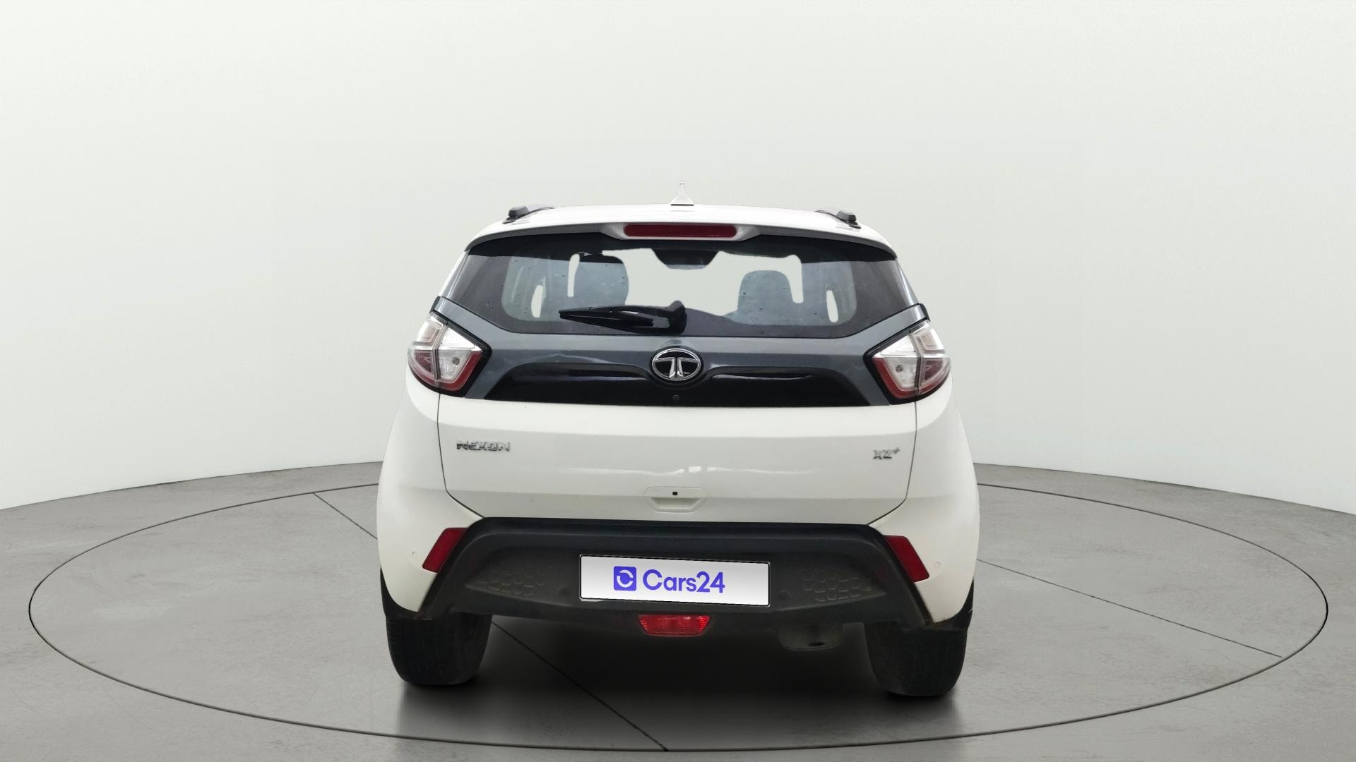 View 2018 Tata Nexon Revotron XE Image 40 Used 2018 Tata Nexon Revotron XE Image 40