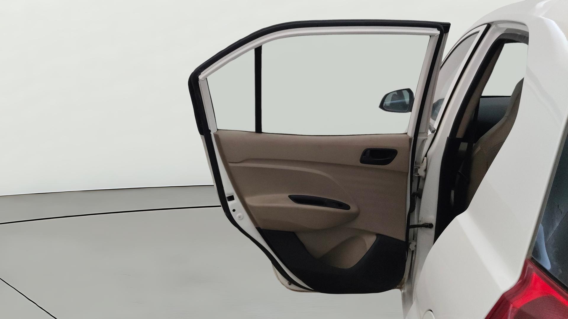View 2020 Hyundai New Santro D-Lite Petrol Image 22 Used 2020 Hyundai New Santro D-Lite Petrol Image 22