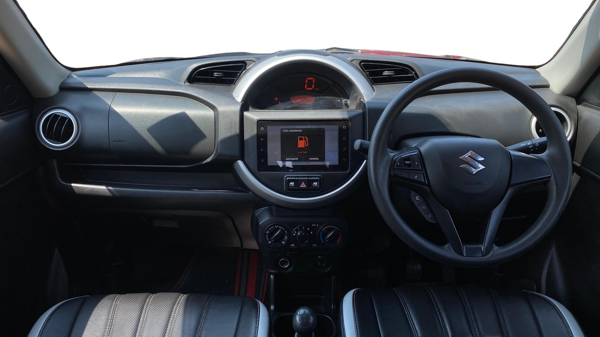 View 2024 Maruti Suzuki 1000 Base Variant Image 15 Used 2024 Maruti Suzuki 1000 Base Variant Image 15