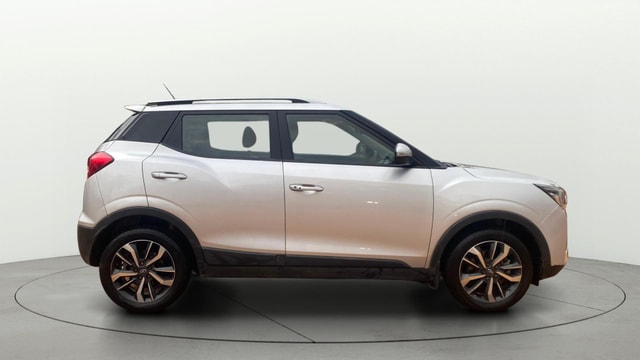 View Mahindra XUV300 Image 28 Used Mahindra XUV300 Image 28