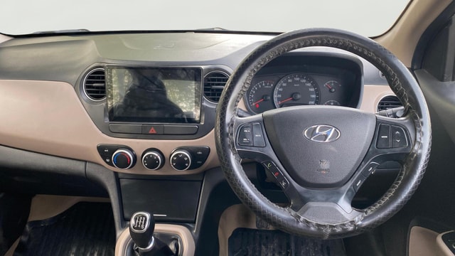 View Hyundai Xcent Image 20 Used Hyundai Xcent Image 20
