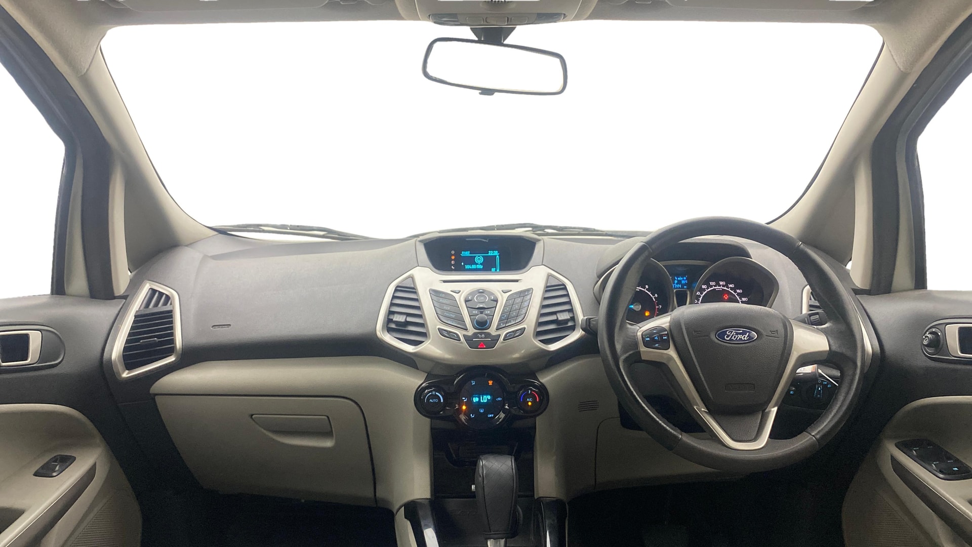View 2013 Ford EcoSport 1.5 TDCi Diesel Ambiente BS IV Image 15 Used 2013 Ford EcoSport 1.5 TDCi Diesel Ambiente BS IV Image 15