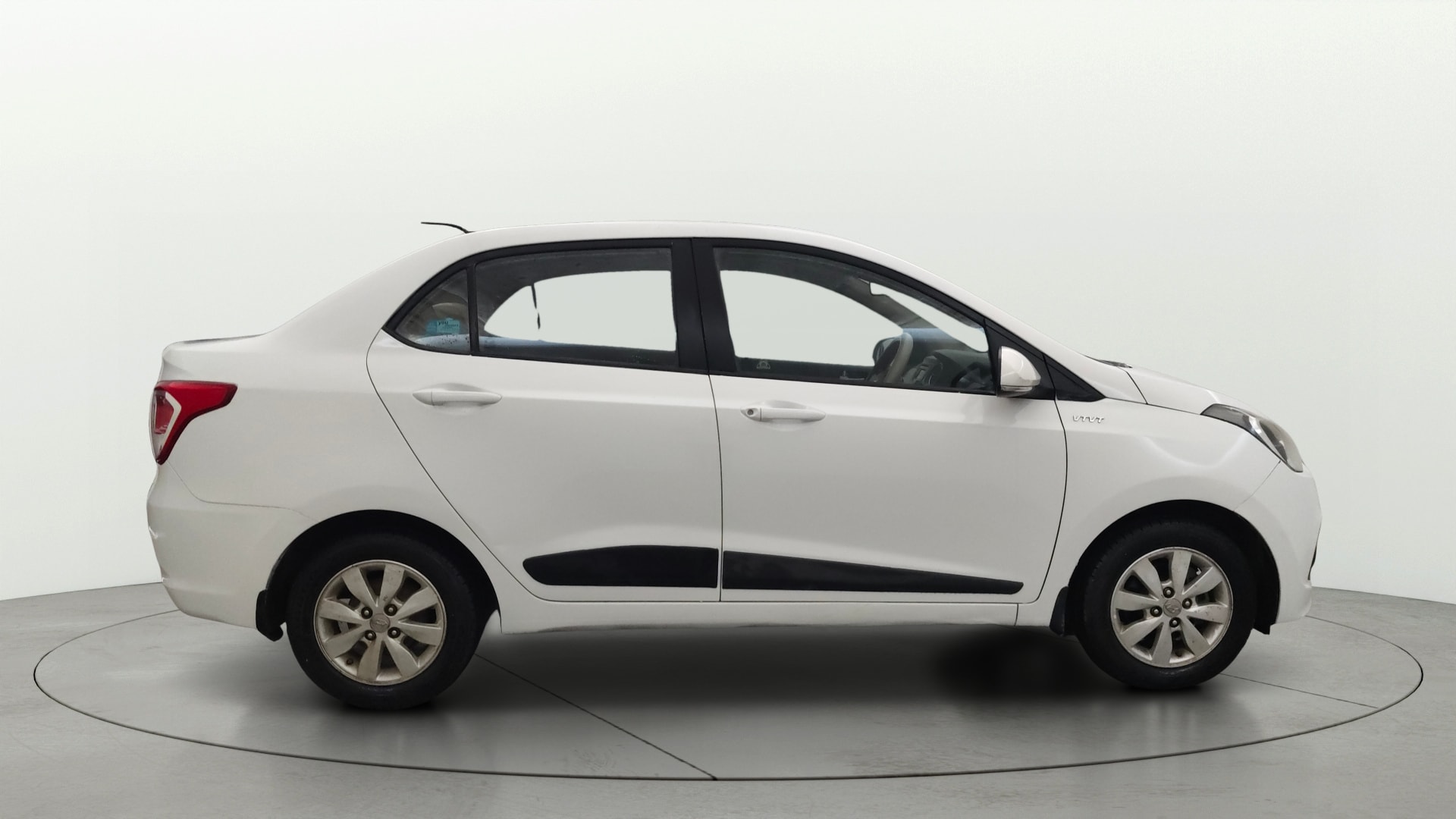 View 2014 Hyundai Xcent E Petrol Image 8 Used 2014 Hyundai Xcent E Petrol Image 8