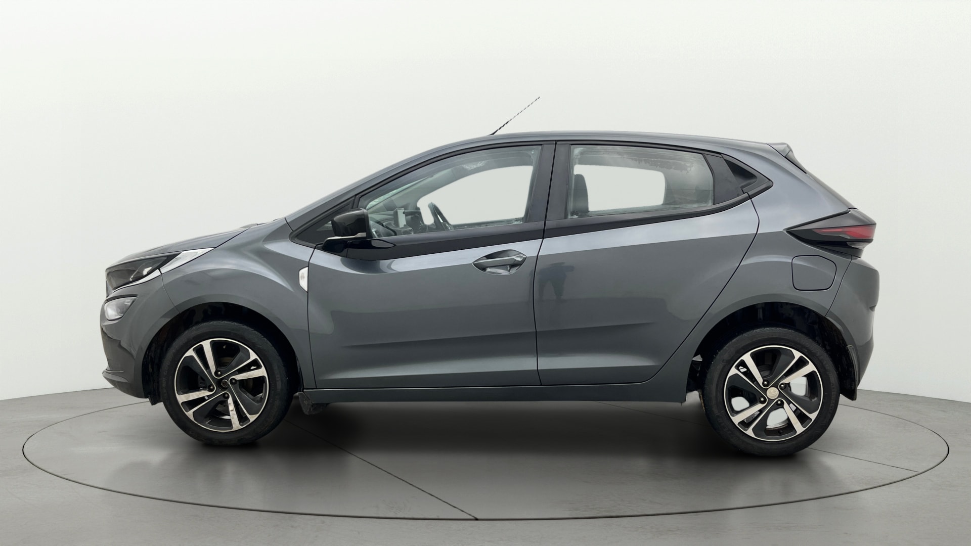 View 2021 Tata Altroz XZ Plus Petrol Image 27 Used 2021 Tata Altroz XZ Plus Petrol Image 27